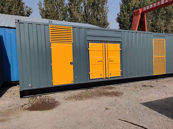 康县300kw 柴油发电机组用多大的空气开关？