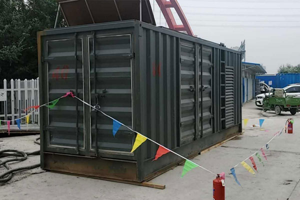 康县发电机租赁空气滤清器多久更换一次？