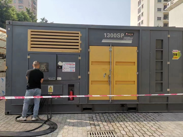 康县500KW发电机组冬季应该配多大的启动电瓶？
